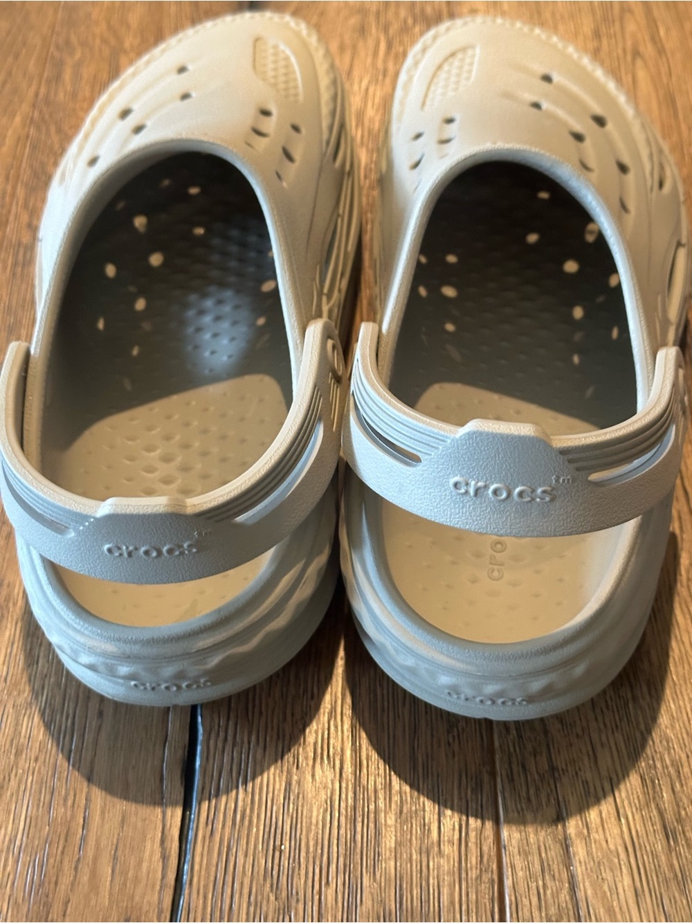 Crocs - Picture 10 of 15